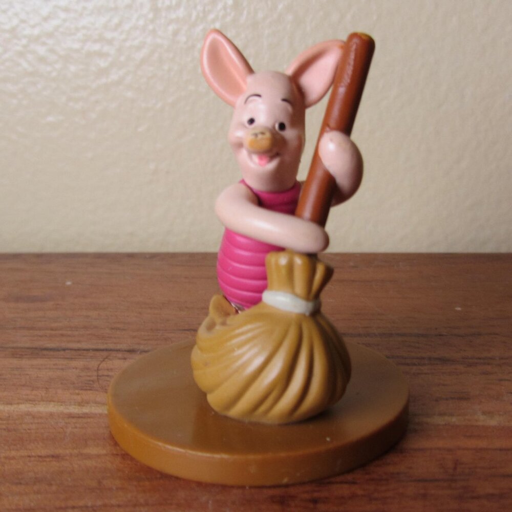 5 for $30 - winnie the pooh piglet sweeping figure cake topper disney (W6398)